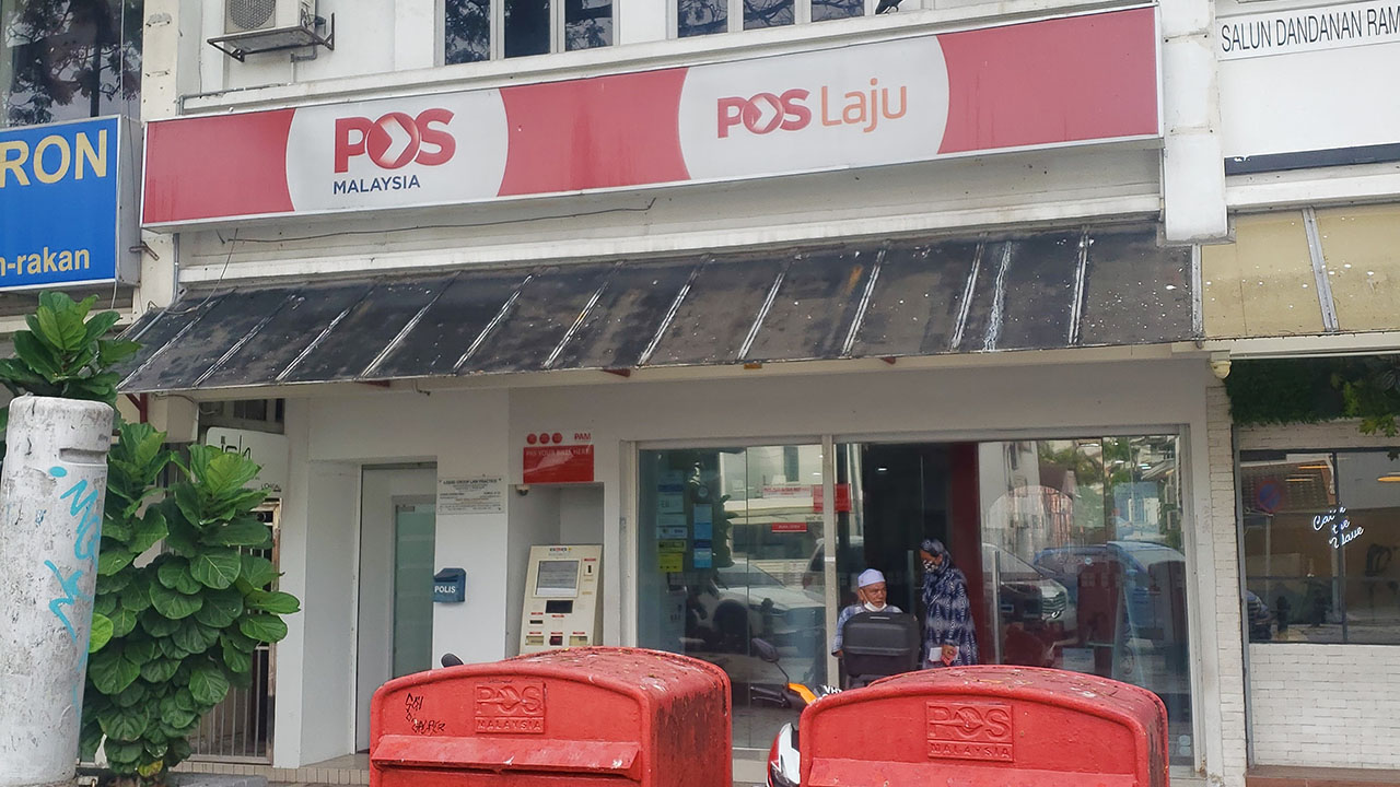 masa operasi pejabat pos bangsar