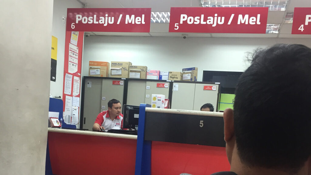 pejabat pos ampang