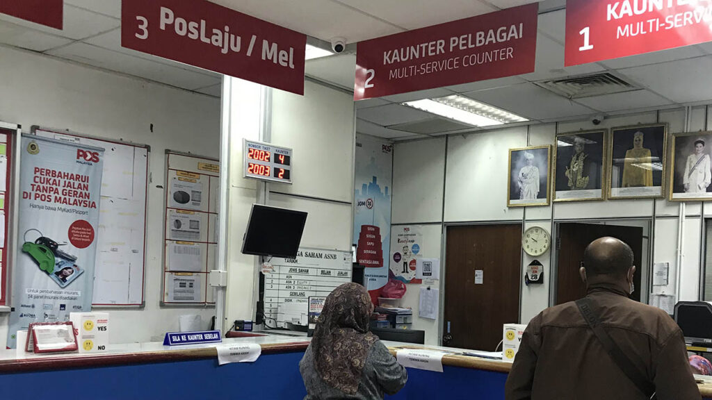 masa operasi pejabat pos giant senawang