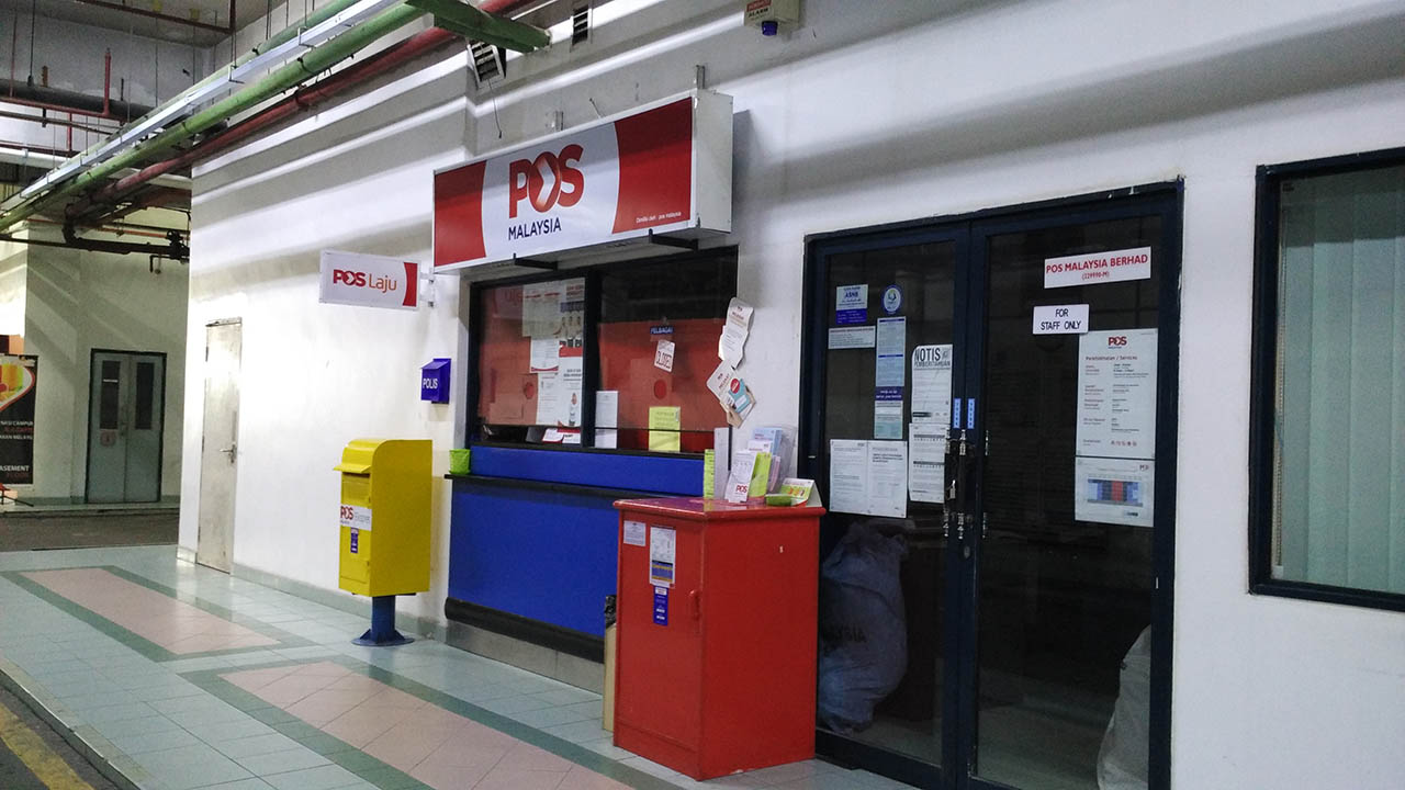 masa operasi pejabat pos malaysia senai