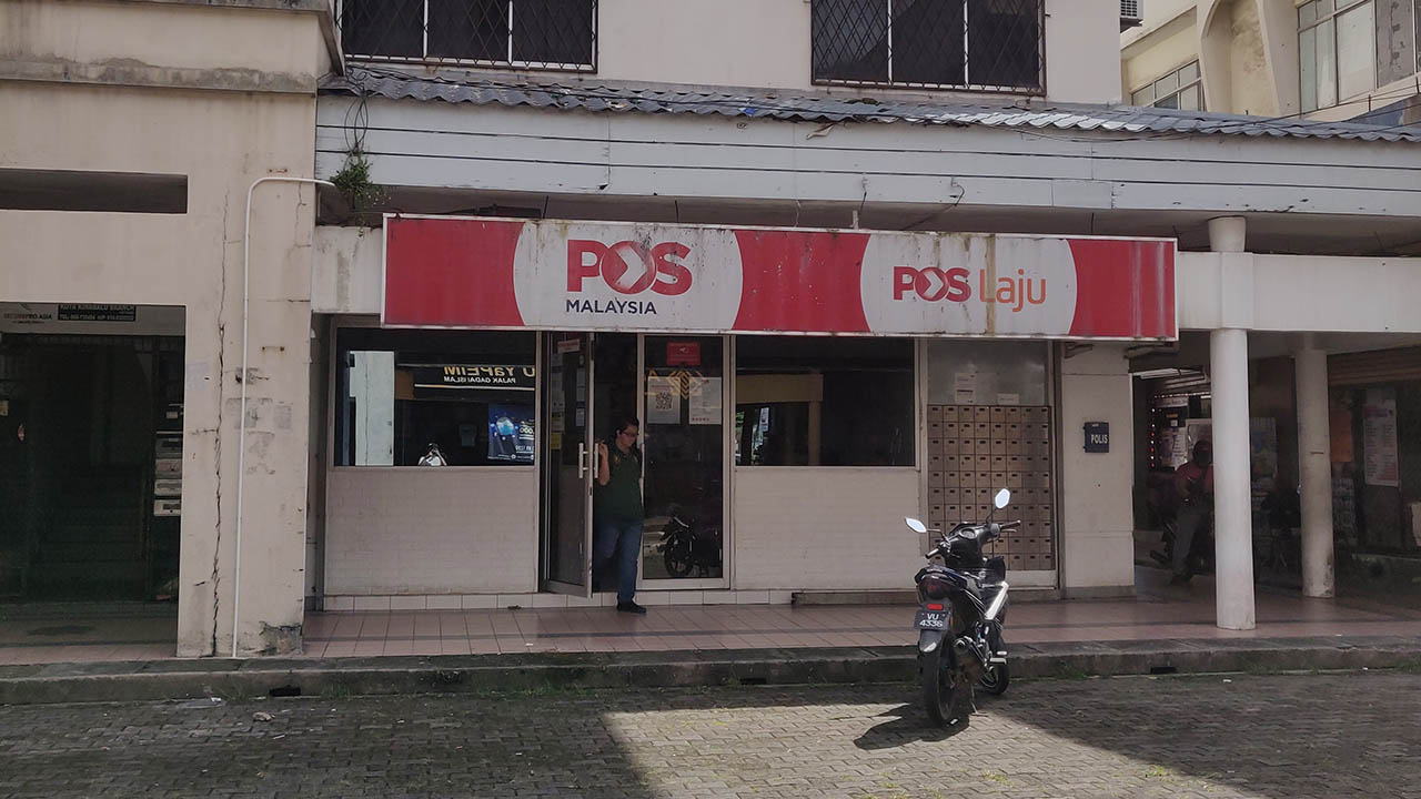 masa operasi pejabat pos putatan