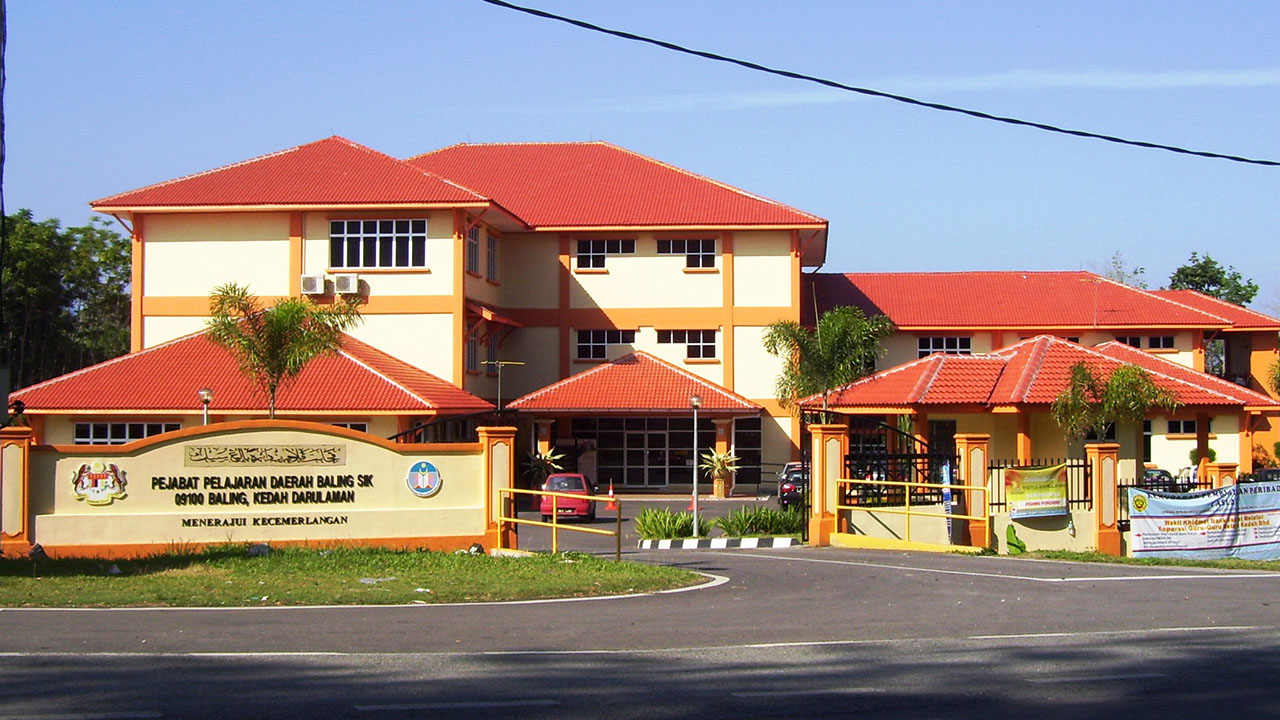 pejabat pendidikan baling