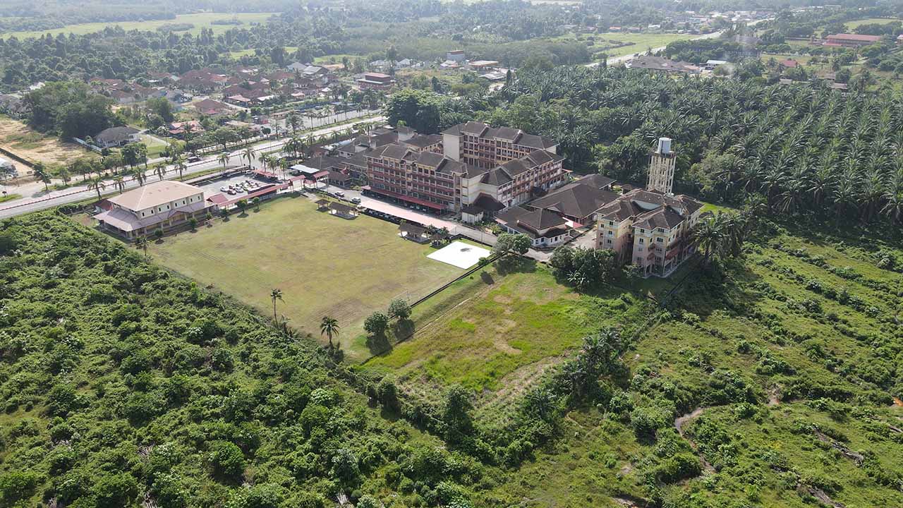 pejabat pendidikan daerah machang