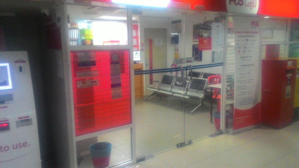 pejabat pos malaysia utc melaka