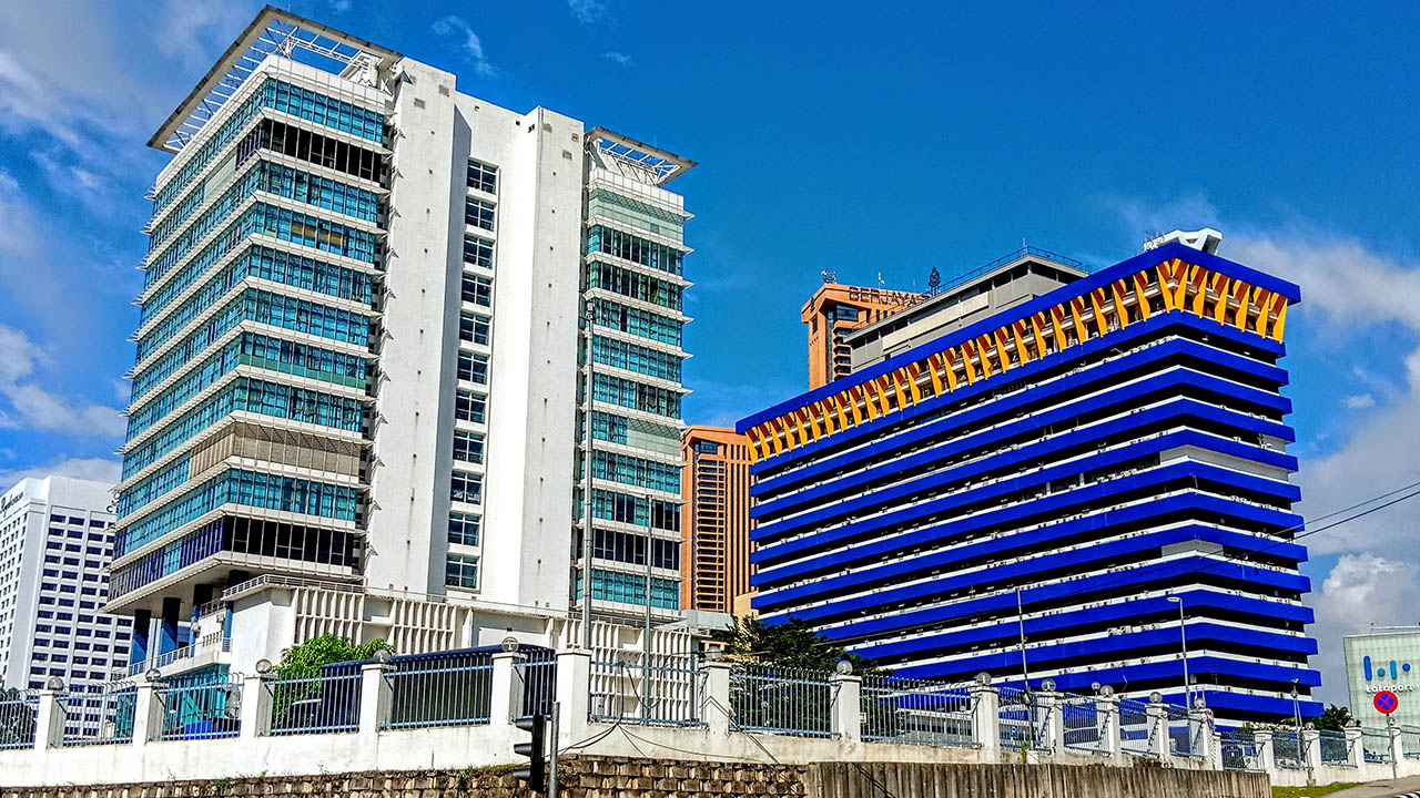 ibu pejabat polis kontinjen kuala lumpur