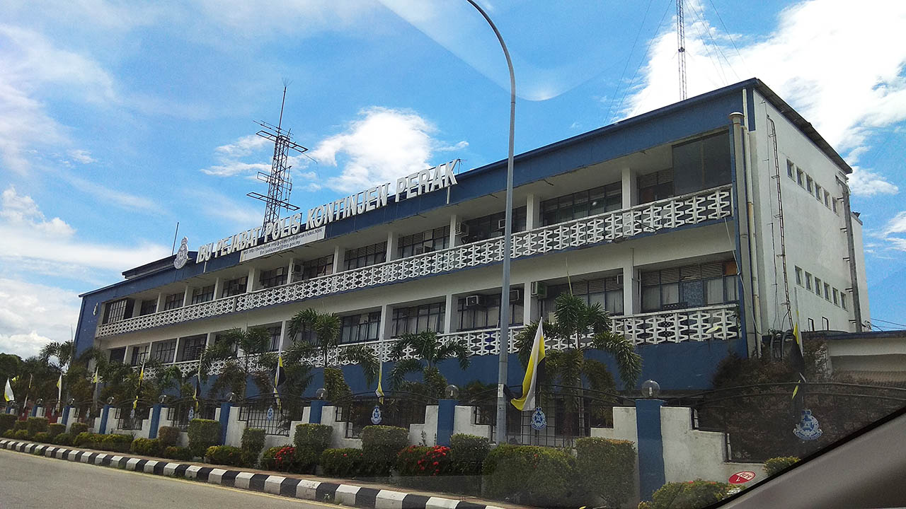 ibu pejabat polis kontinjen perak