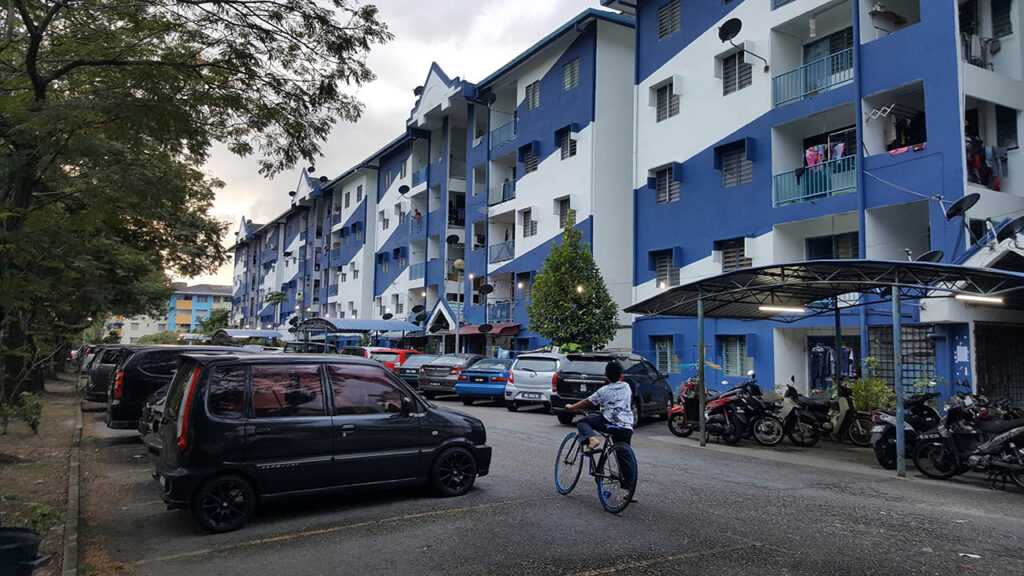 lokasi ibu pejabat polis daerah sungai buloh