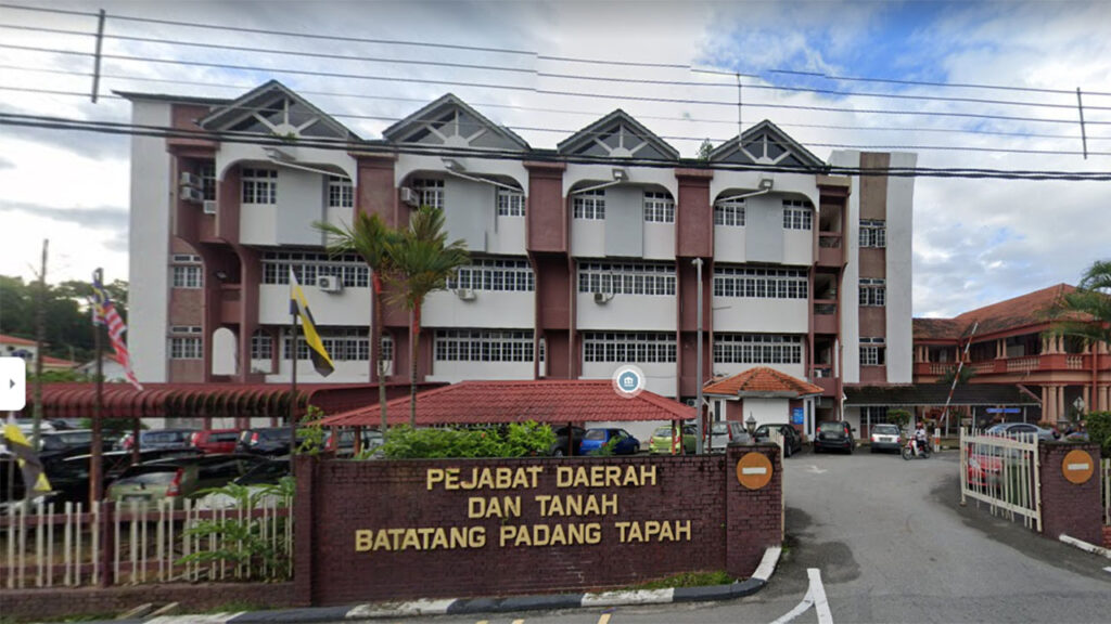 pejabat daerah batang padang