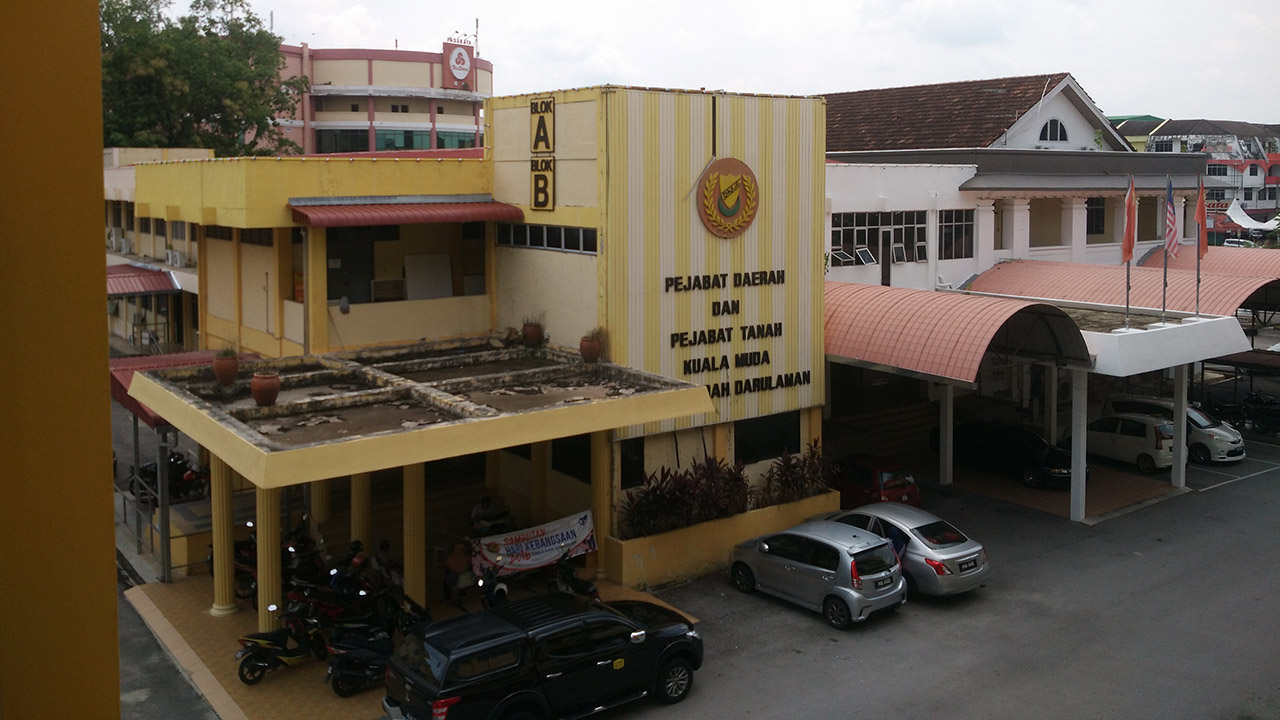 pejabat daerah sungai petani