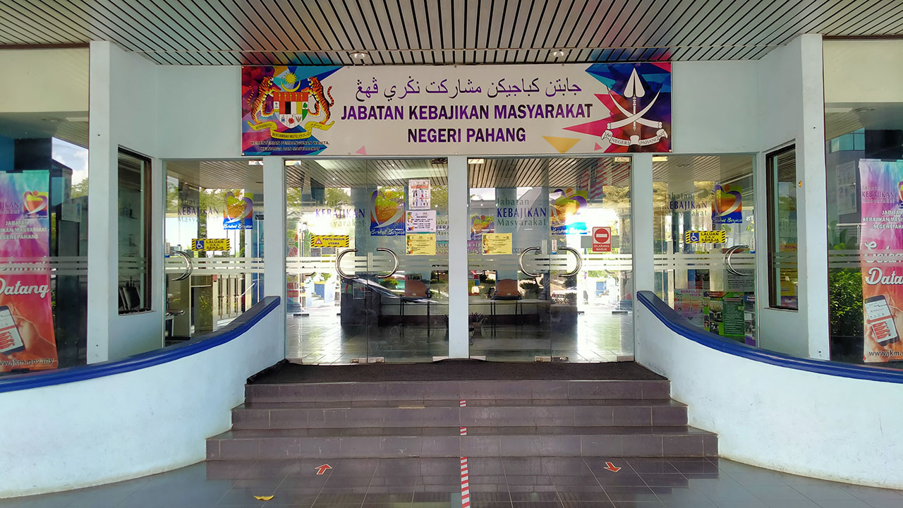 pejabat kebajikan masyarakat daerah kuantan