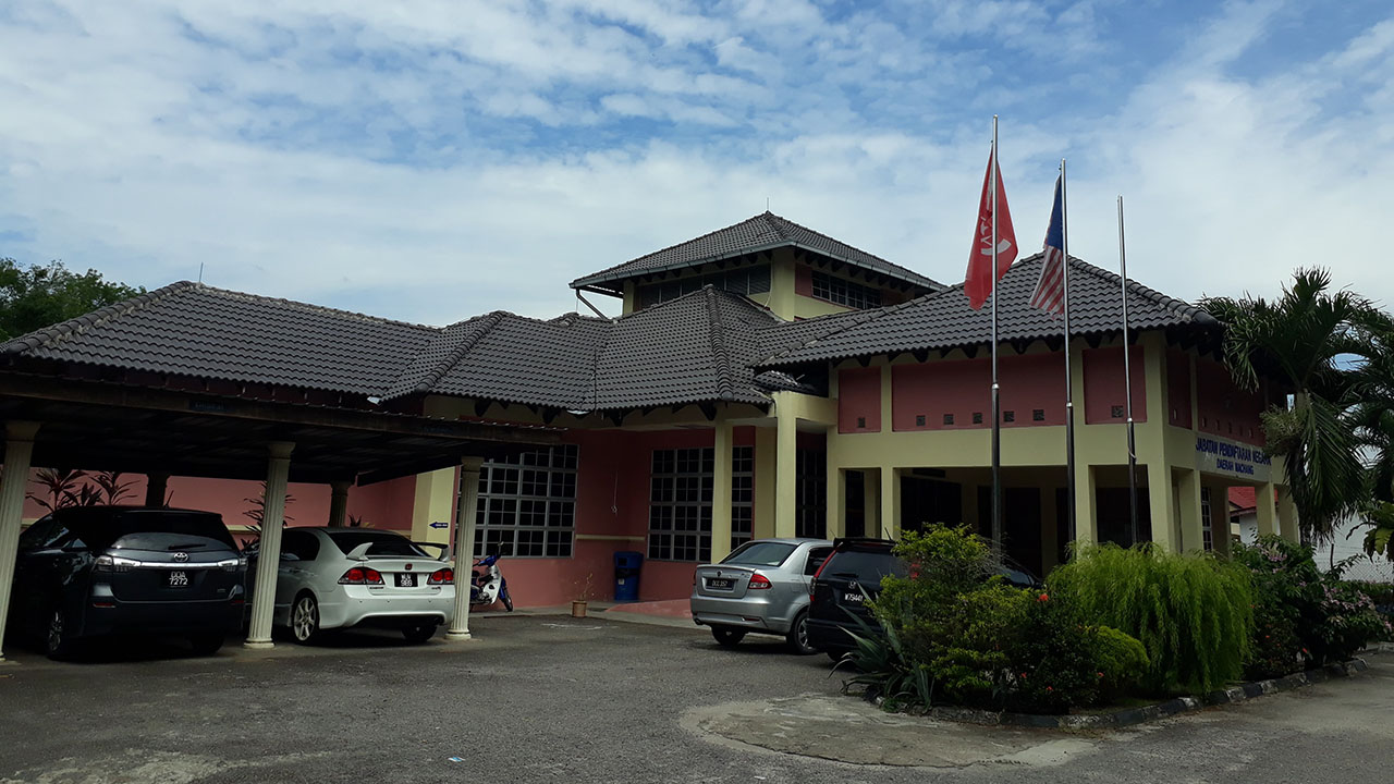 pejabat pendaftaran machang