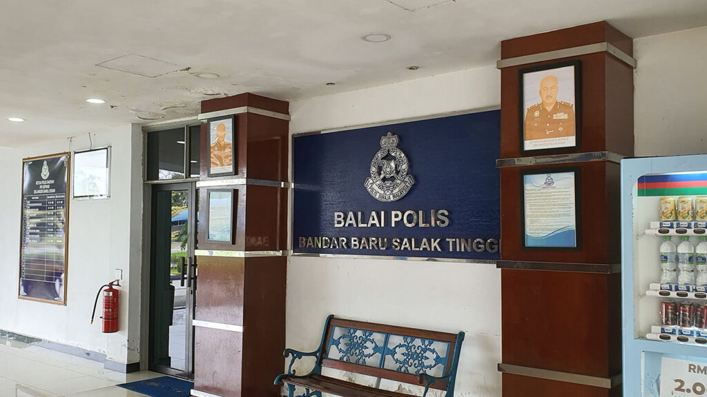 balai polis bandar baru salak tinggi