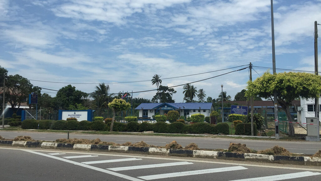 imej balai polis batu pahat