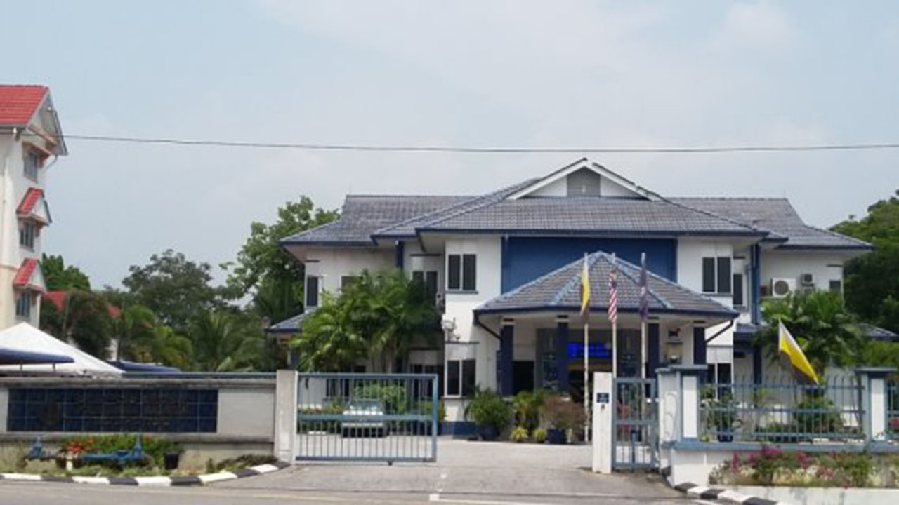 balai polis bercham