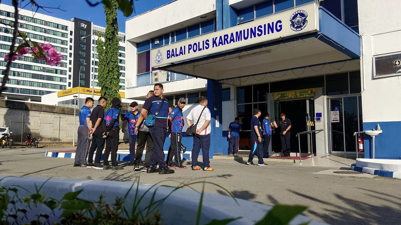 balai polis karamunsing