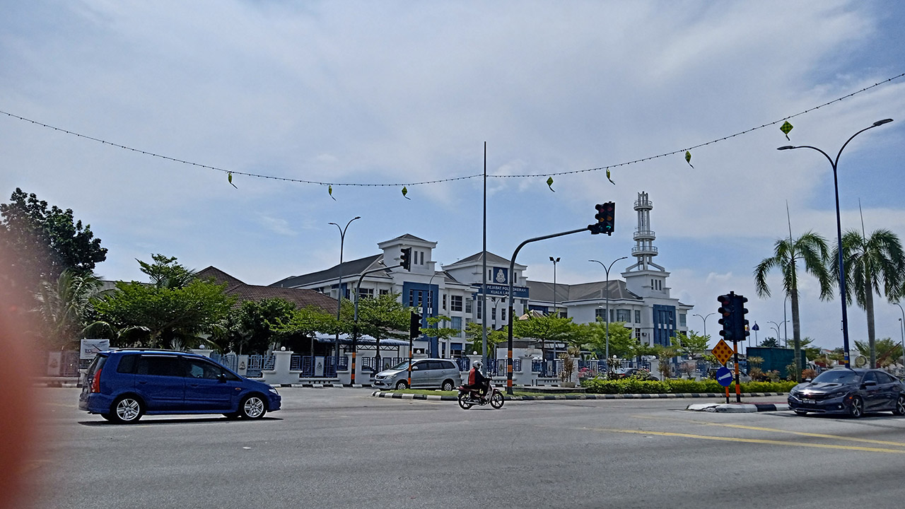 balai polis kuala langat (ibu pejabat polis daerah kuala langat)