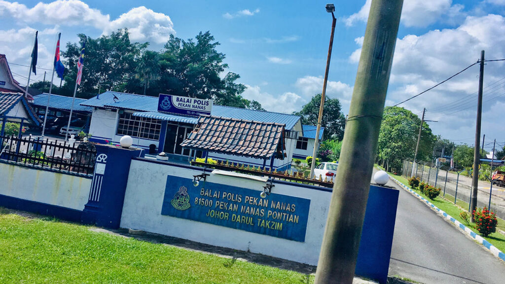 balai polis pekan nenas