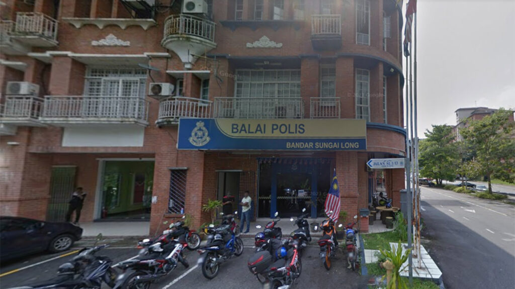 balai polis bandar sungai long