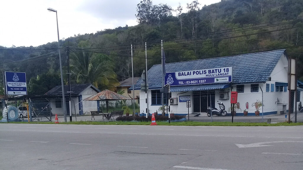 balai polis batu 18