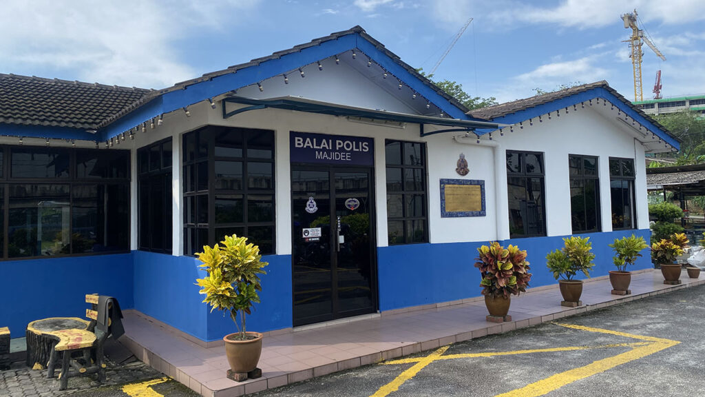 masa operasi balai polis majidee