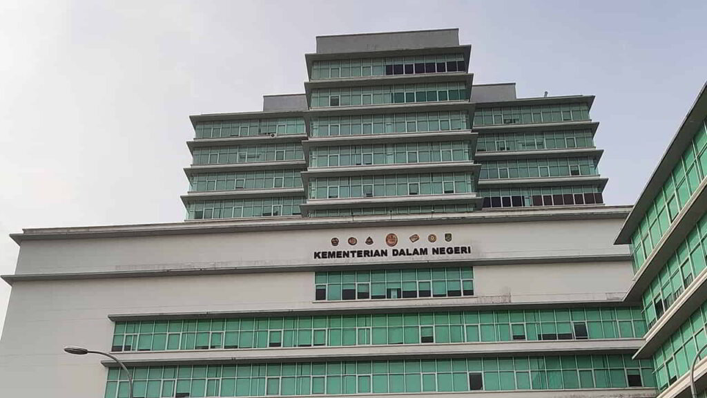 jabatan pendaftaran negara setia tropika, johor bahru